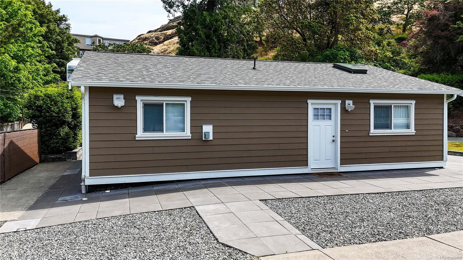 4767 Cordova Bay Rd, Saanich, BC