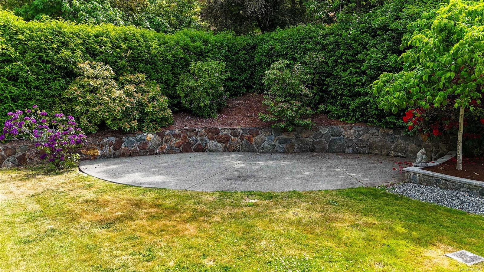 4767 Cordova Bay Rd, Saanich, BC