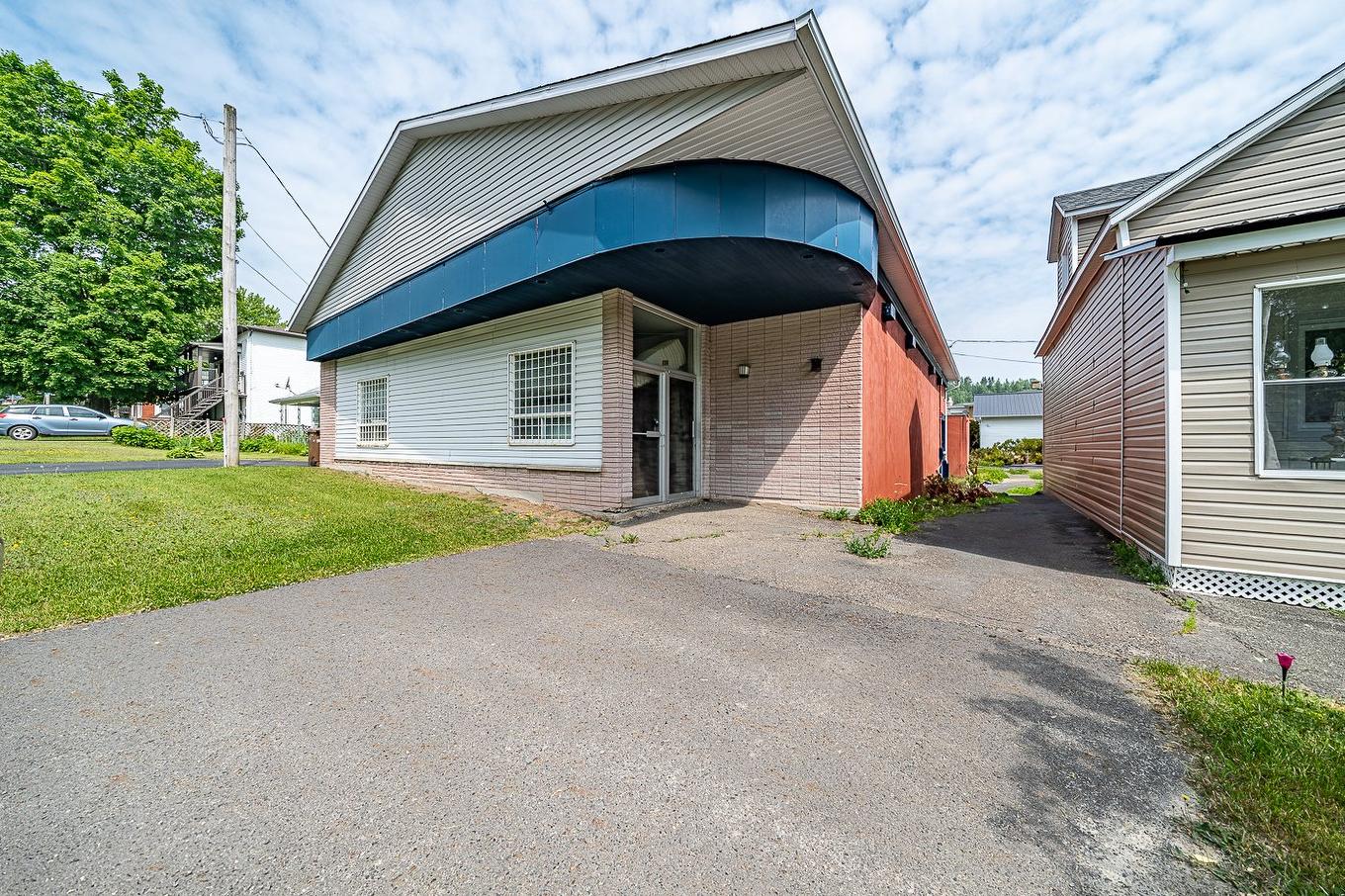 Frontage - 174Z Rue Manville O., Val-Des-Sources, QC - Outdoor With Exterior