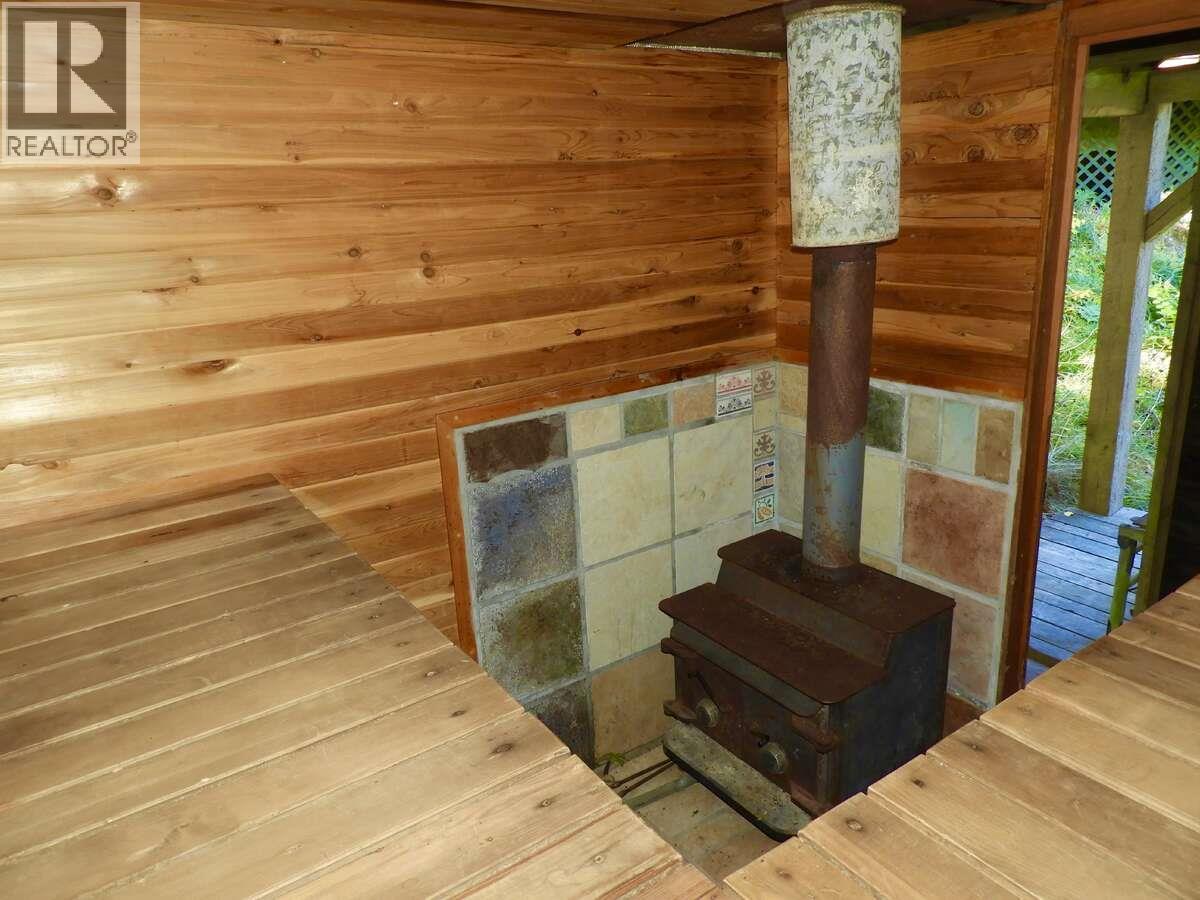 6119 Slocan River Road, Appledale, BC - Indoor Photo Showing Other Room