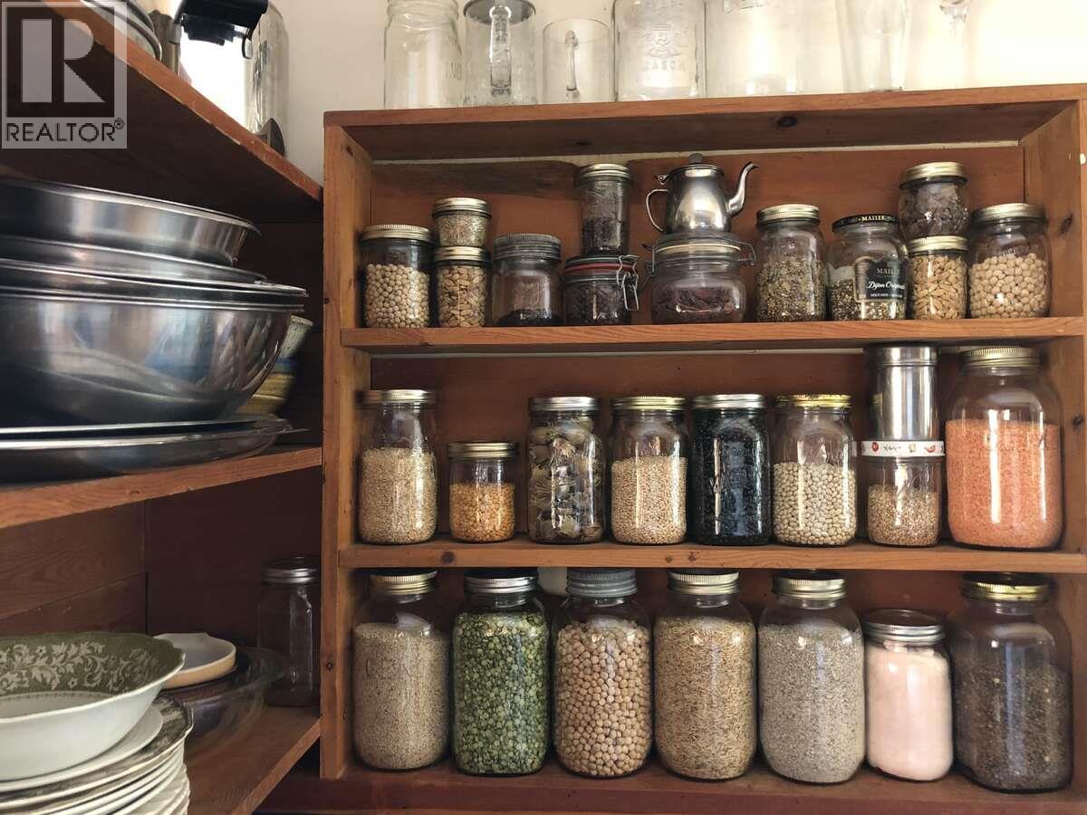 6119 Slocan River Road, Appledale, BC - Indoor Photo Showing Other Room