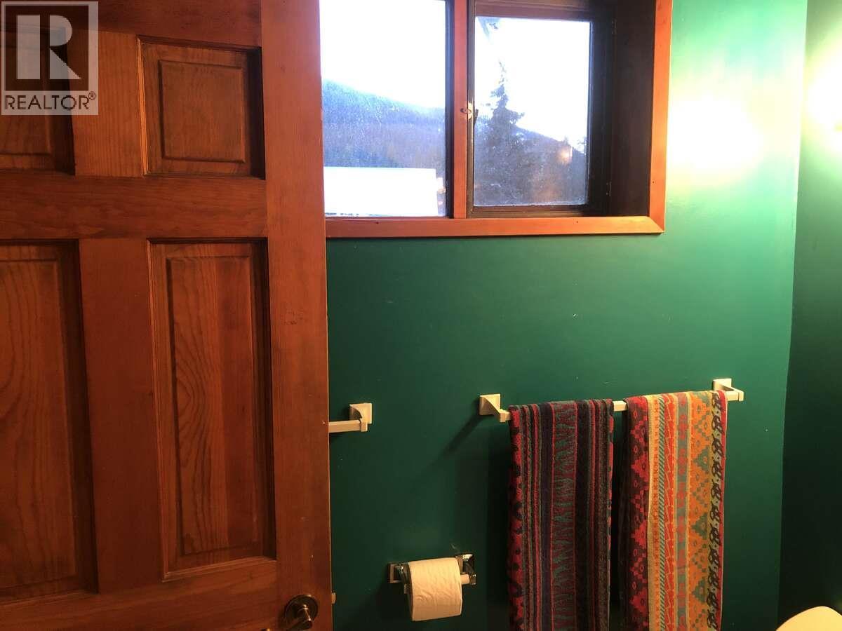 6119 Slocan River Road, Appledale, BC - Indoor Photo Showing Other Room