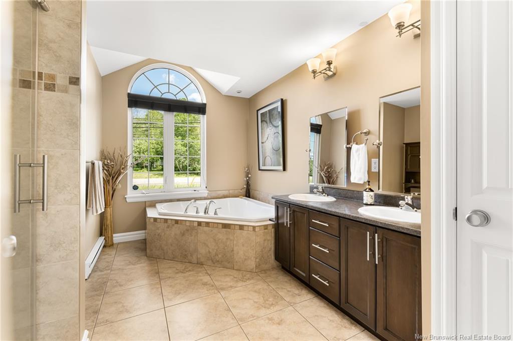 551 Dover Rd, Dieppe, NB