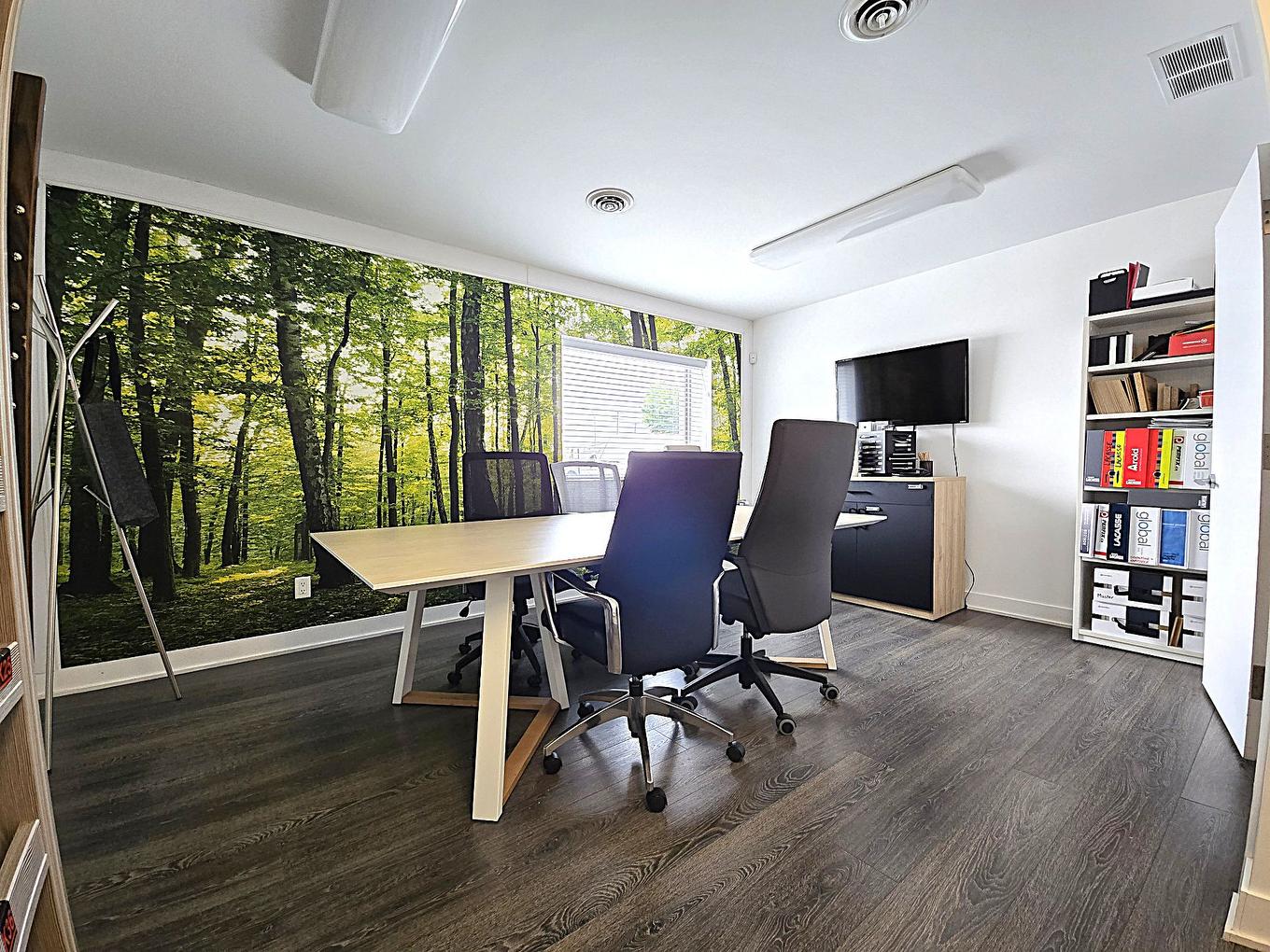 Conference room - 3595 Boul. De La Grande-Allée, Boisbriand, QC - Indoor Photo Showing Office