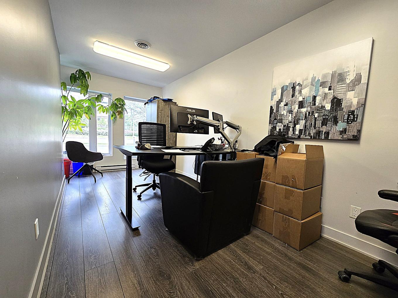 Office - 3595 Boul. De La Grande-Allée, Boisbriand, QC - Indoor Photo Showing Other Room