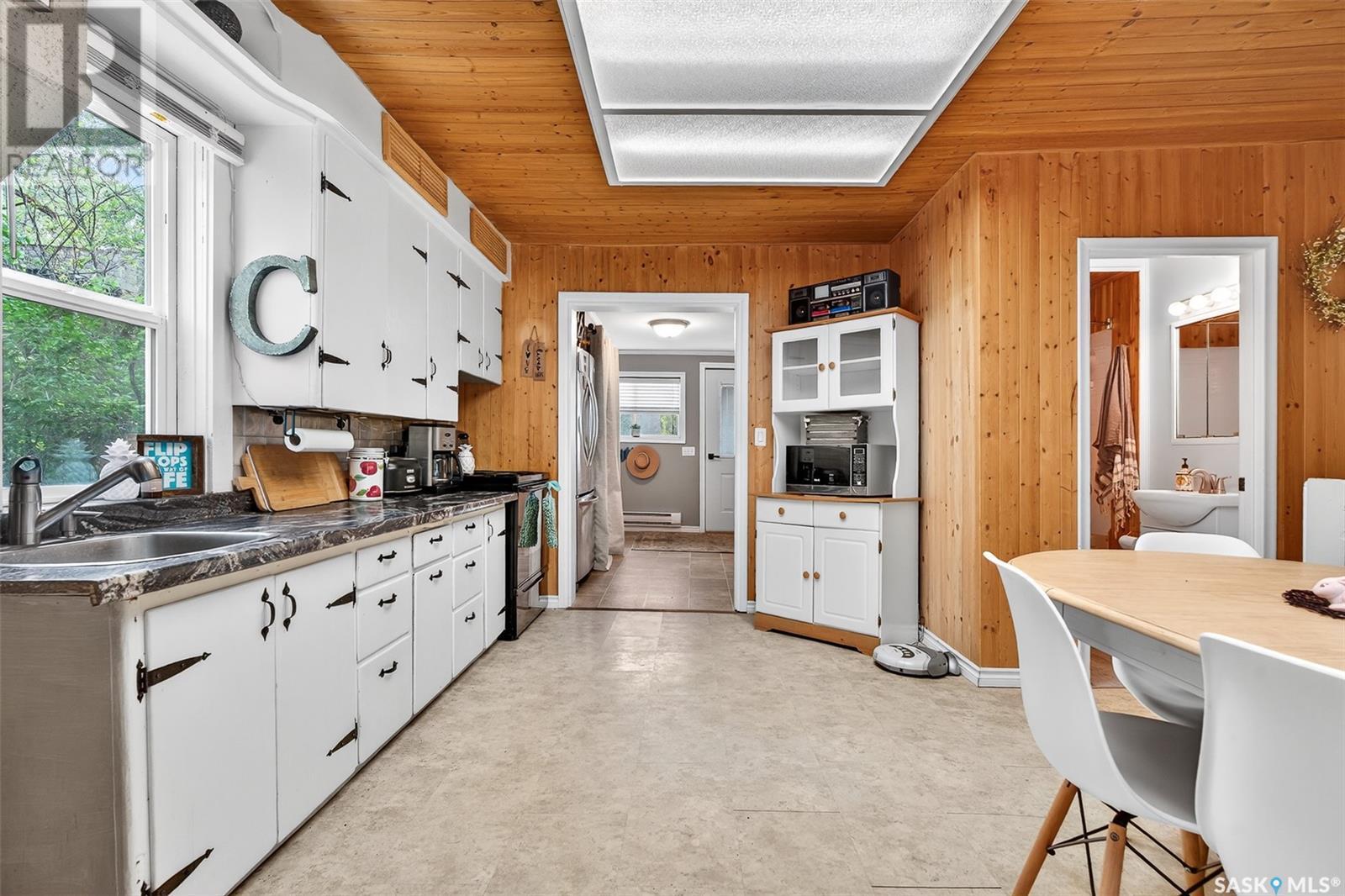 3 Elliott Drive, Sun Valley, SK - Indoor Photo Showing Kitchen With Double Sink