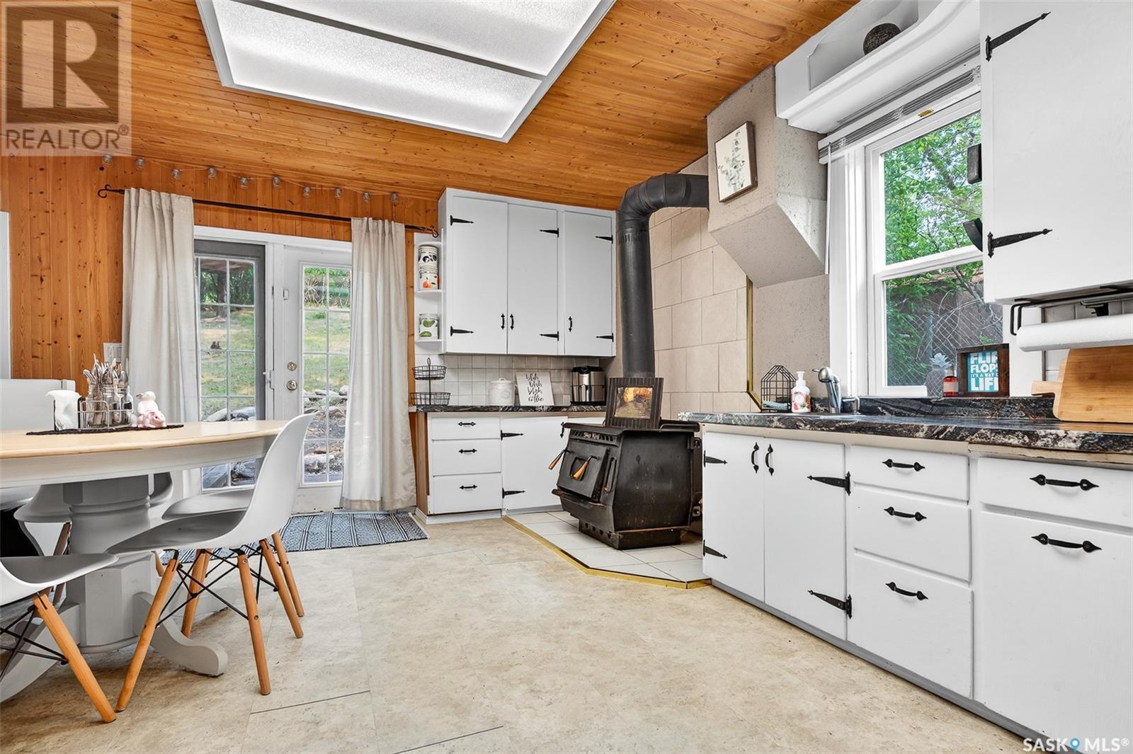 3 Elliott Drive, Sun Valley, SK - Indoor