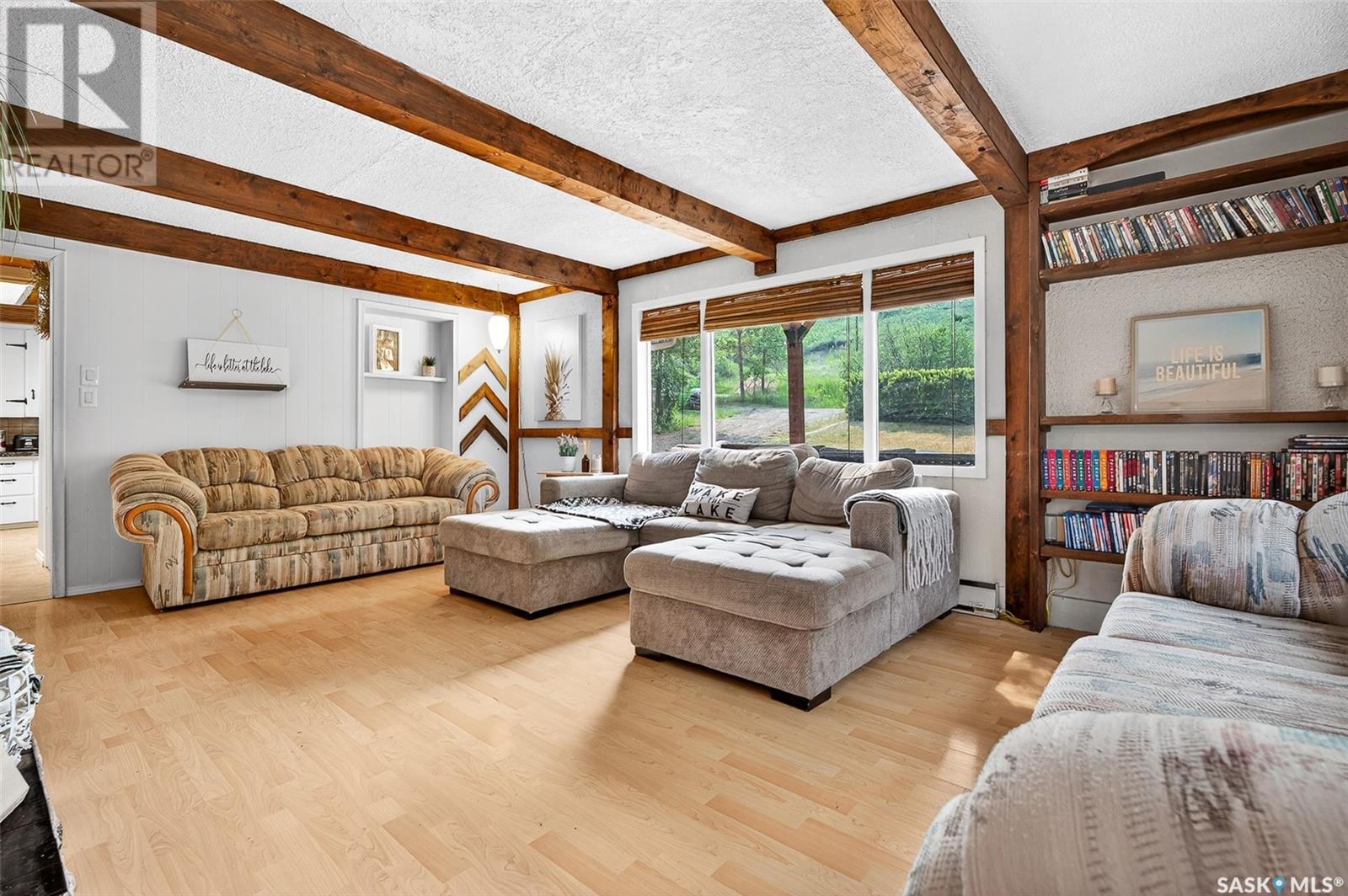 3 Elliott Drive, Sun Valley, SK - Indoor Photo Showing Living Room