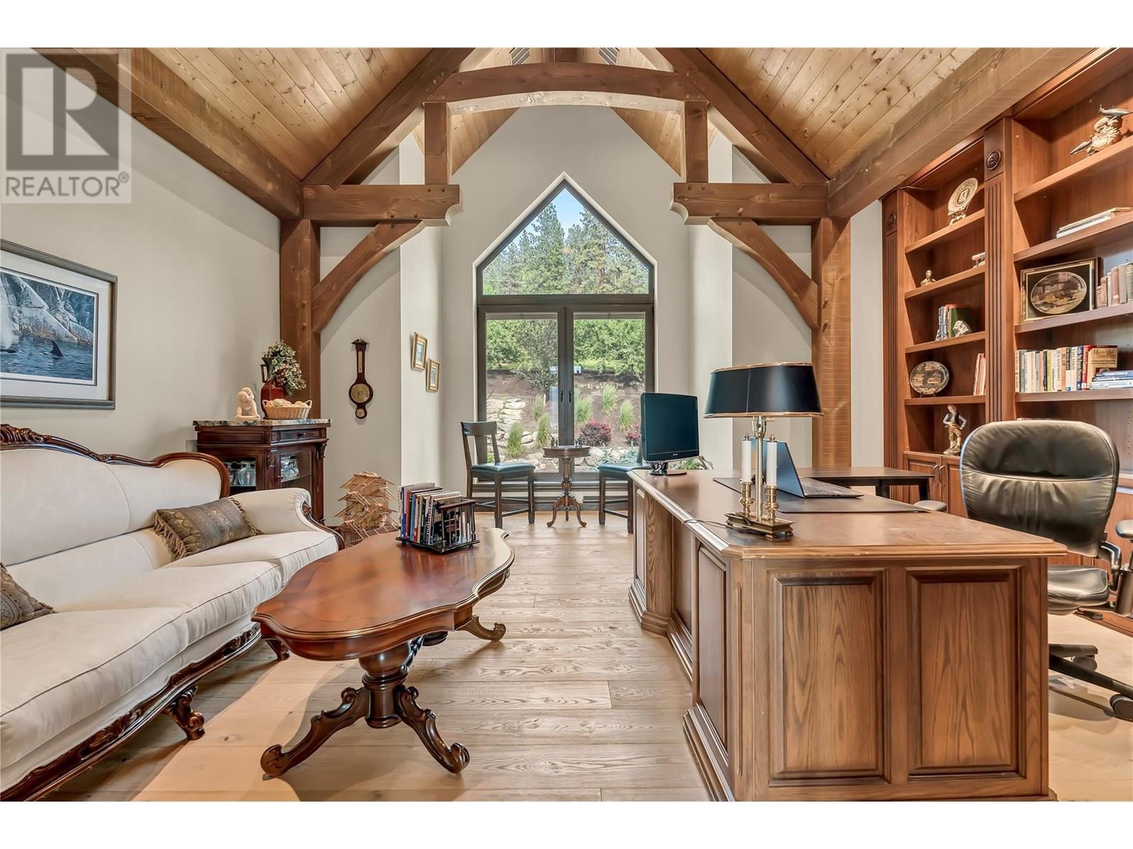 2119 Naramata Road, Naramata, BC - Indoor