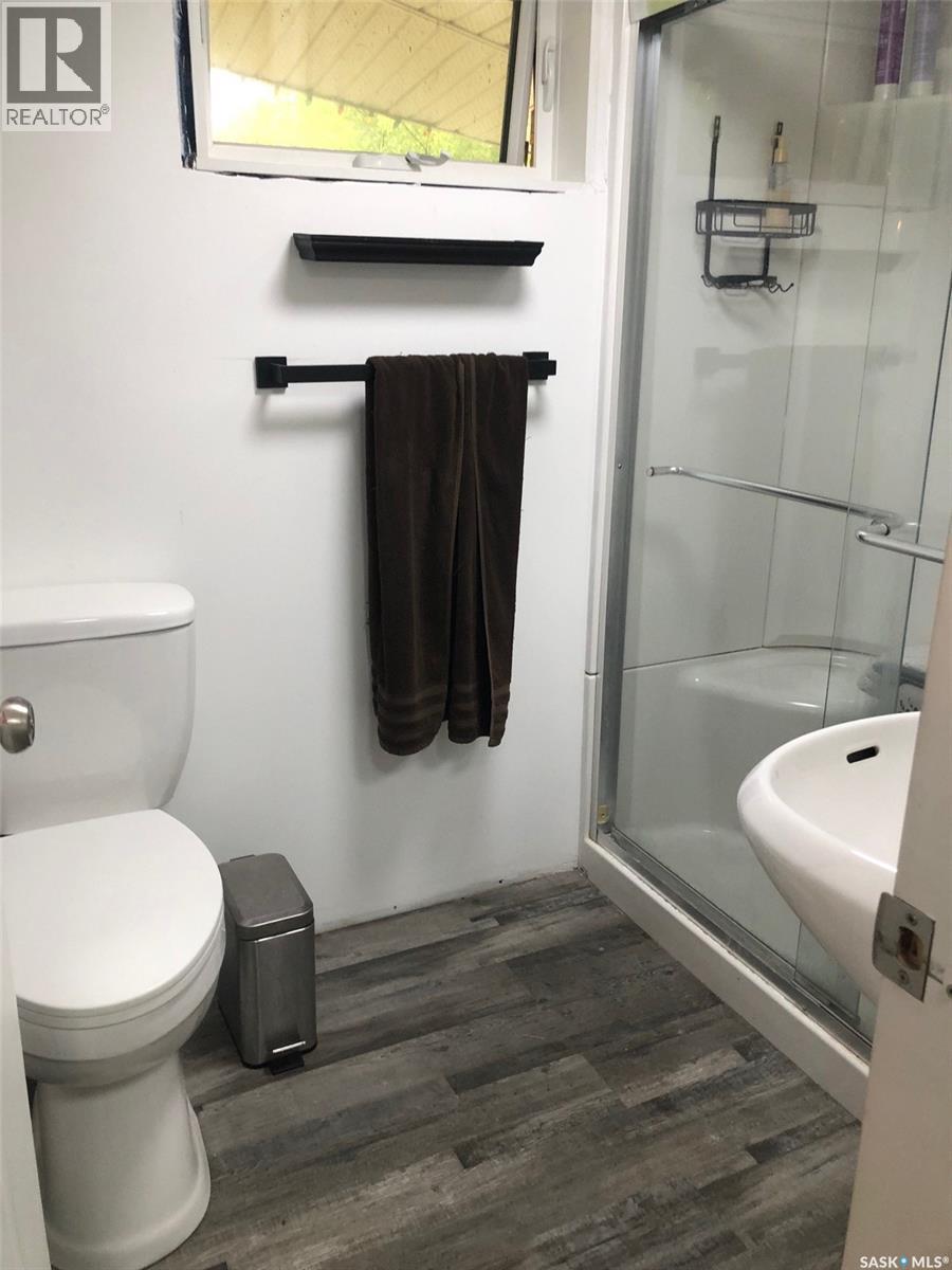 230 2Nd Avenue W, Canora, SK - Indoor Photo Showing Bathroom