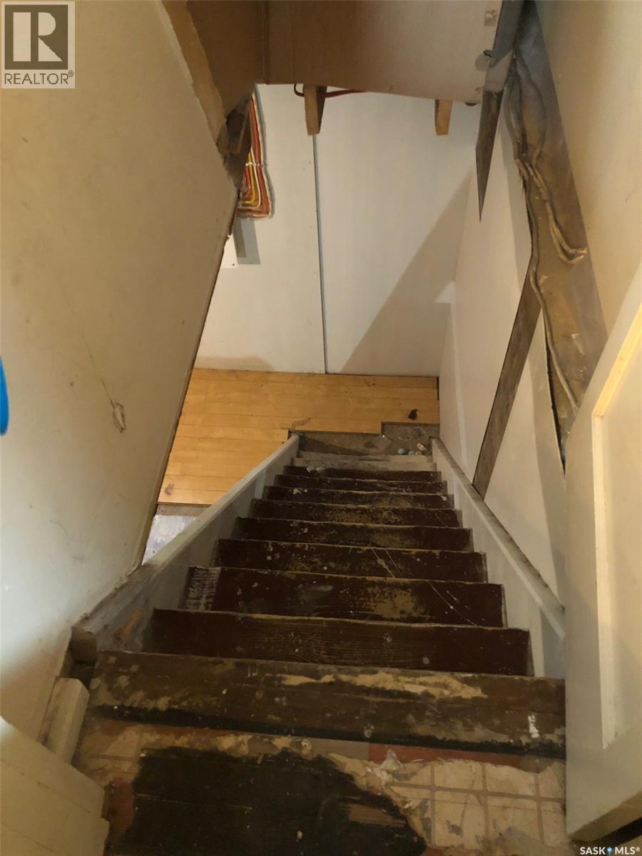 230 2Nd Avenue W, Canora, SK - Indoor Photo Showing Other Room