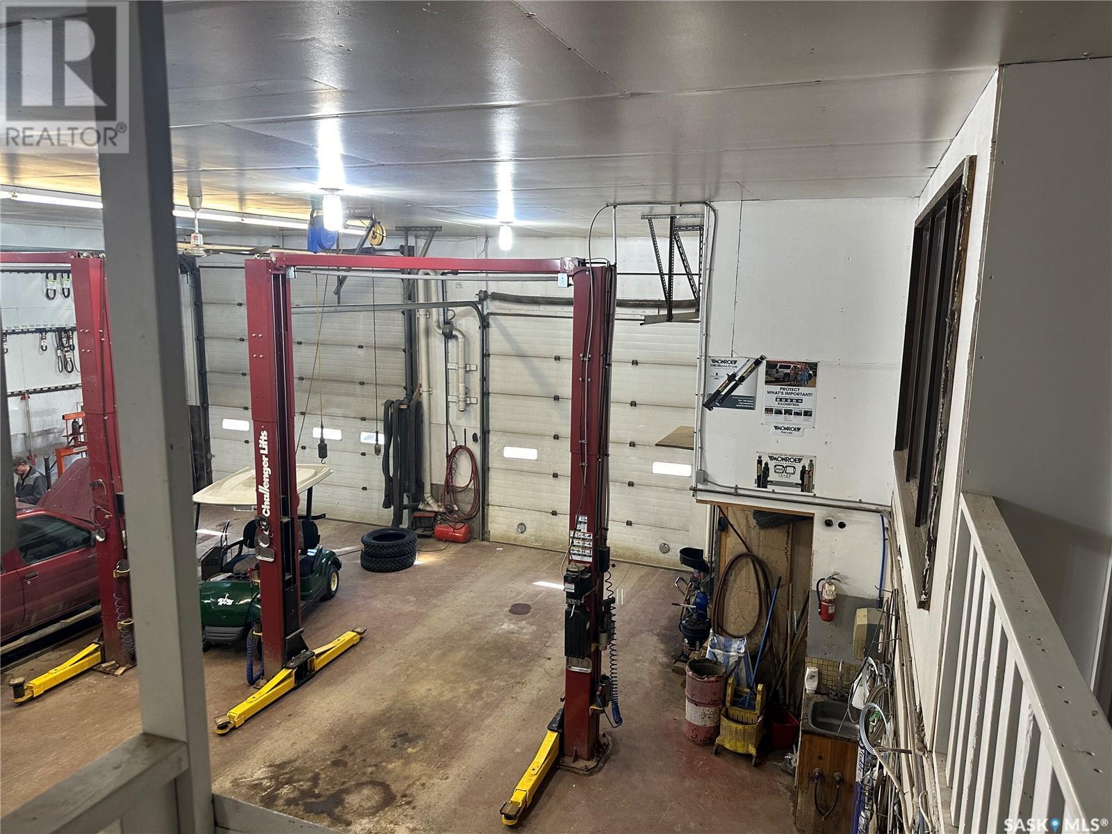 102 4Th Avenue N, Big River, SK