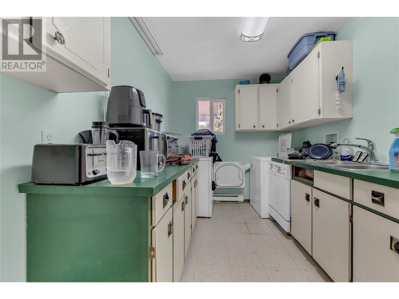 3803 Mclean Creek Road, Okanagan Falls, BC - Indoor Photo Showing Kitchen