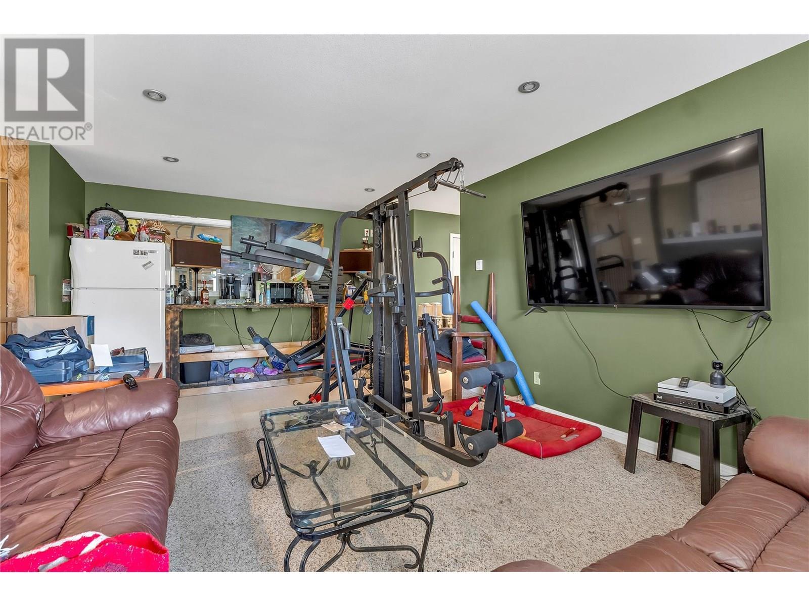 3803 Mclean Creek Road, Okanagan Falls, BC - Indoor