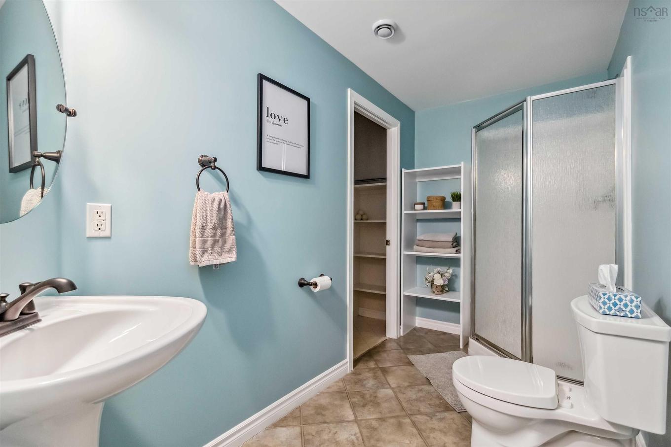 102 10 Regency Park Drive, Halifax, NS