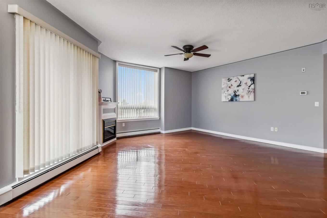 102 10 Regency Park Drive, Halifax, NS