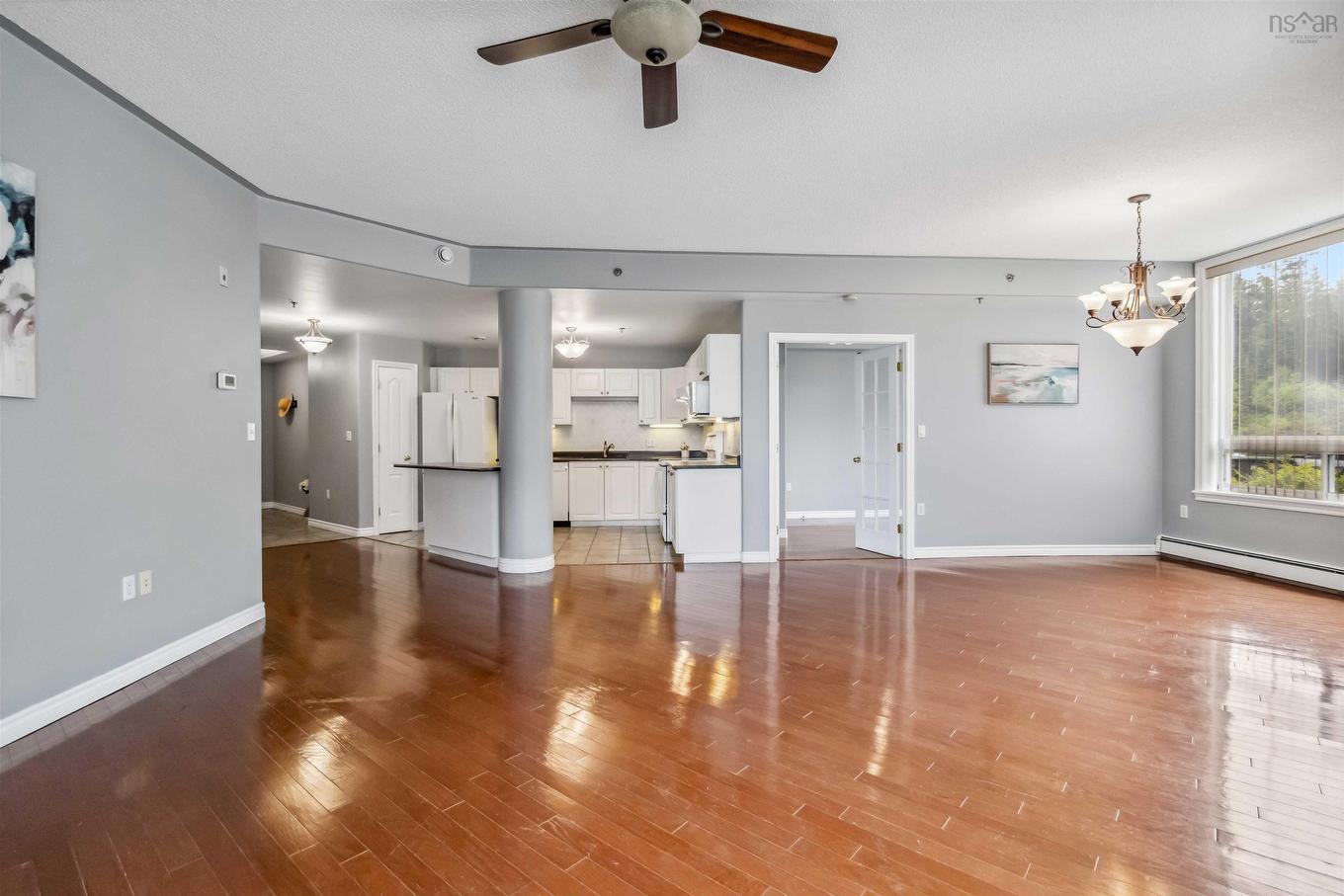 102 10 Regency Park Drive, Halifax, NS