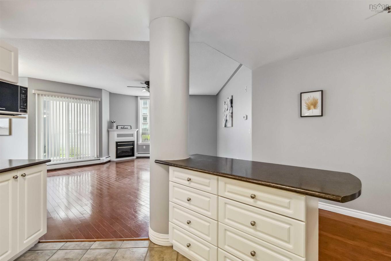 102 10 Regency Park Drive, Halifax, NS