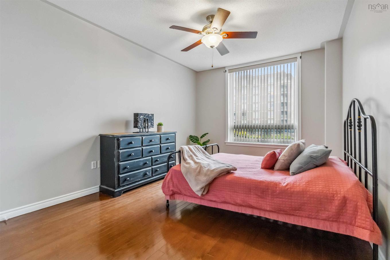 102 10 Regency Park Drive, Halifax, NS