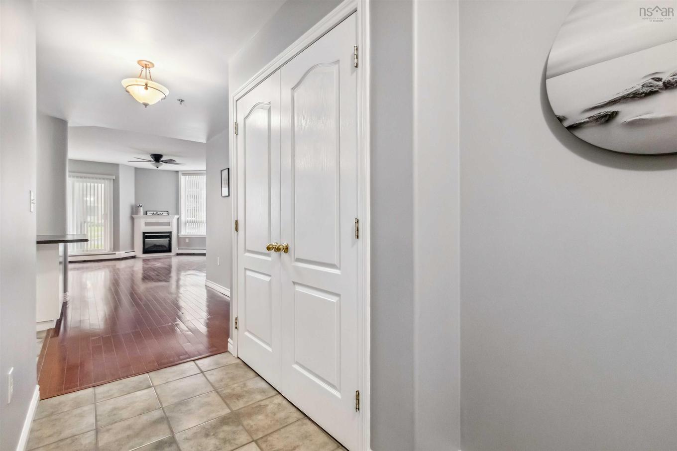 102 10 Regency Park Drive, Halifax, NS