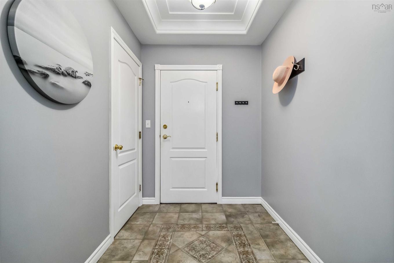 102 10 Regency Park Drive, Halifax, NS