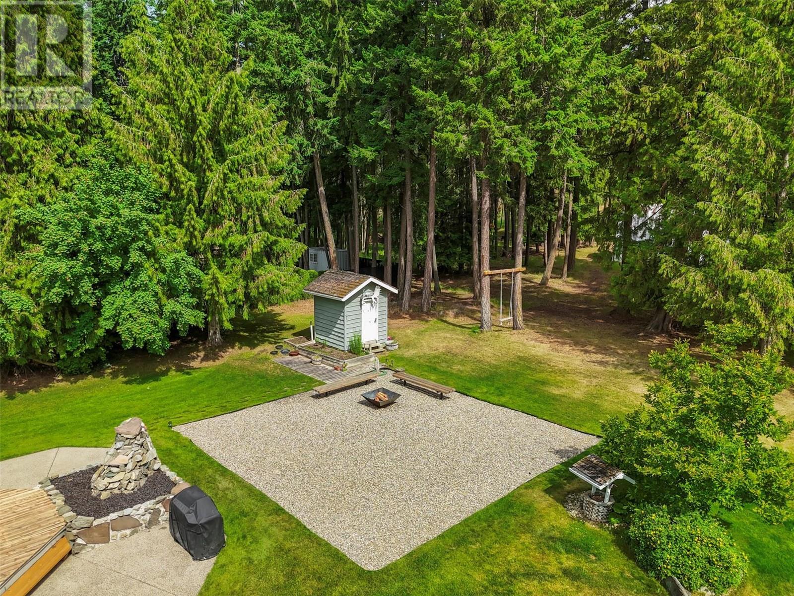 3789 Zinck Road, Scotch Creek, BC - Outdoor