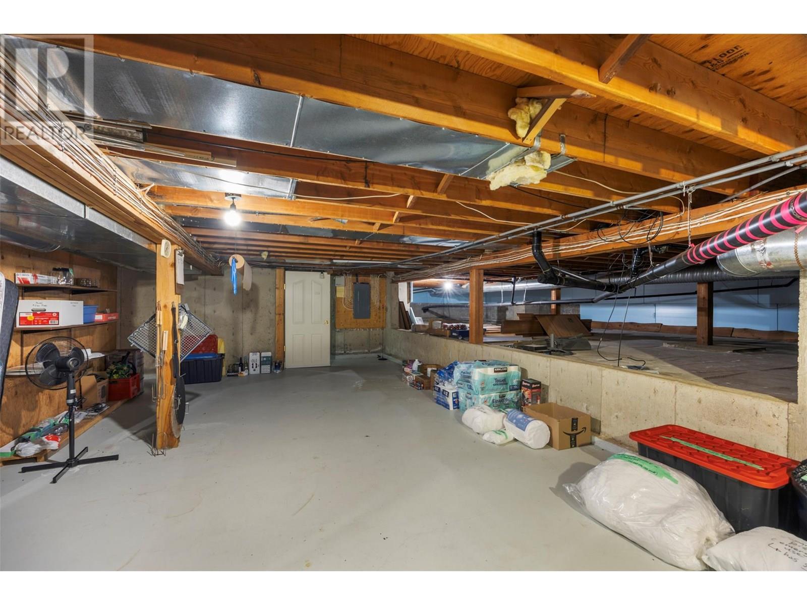 3789 Zinck Road, Scotch Creek, BC - Indoor Photo Showing Basement
