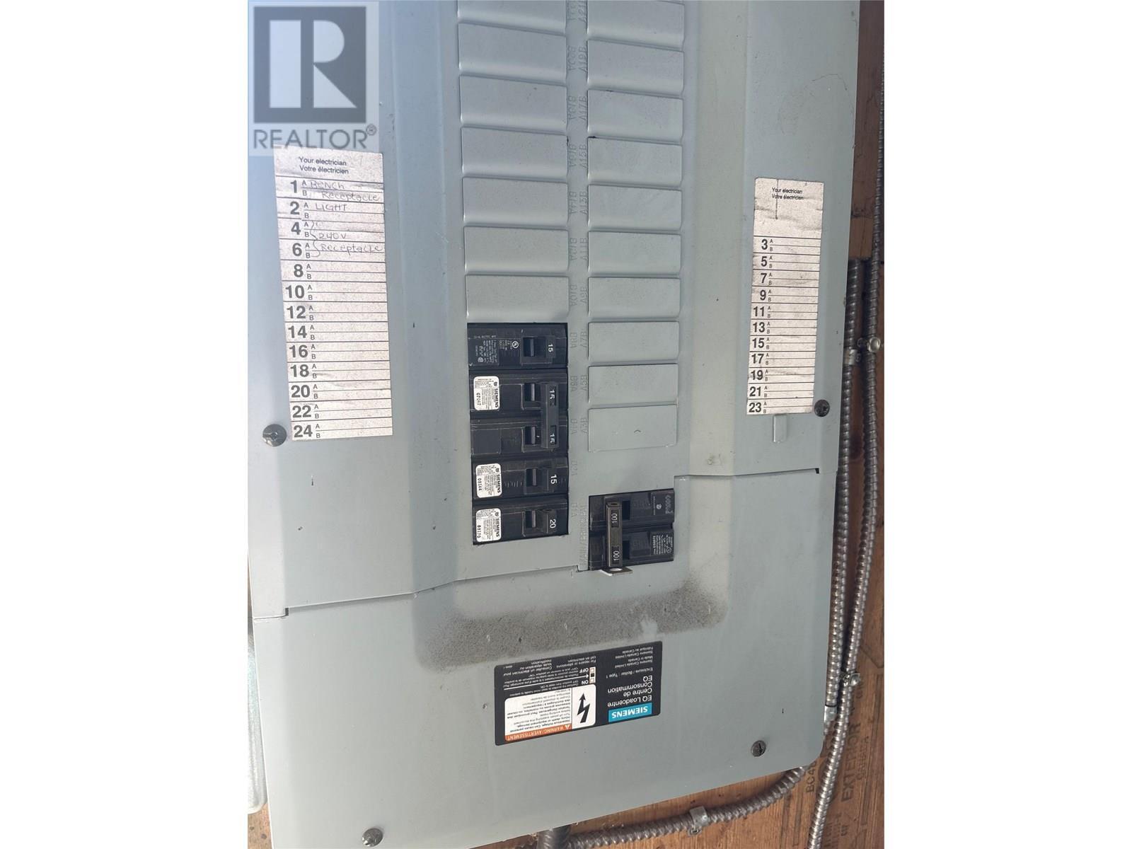 3789 Zinck Road, Scotch Creek, BC - Indoor Photo Showing Other Room