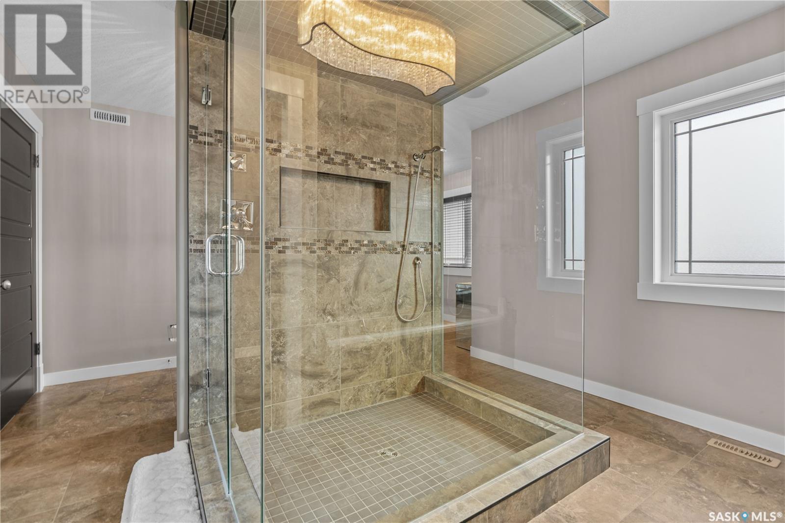 4818 Sandpiper Crescent E, Regina, SK - Indoor Photo Showing Bathroom