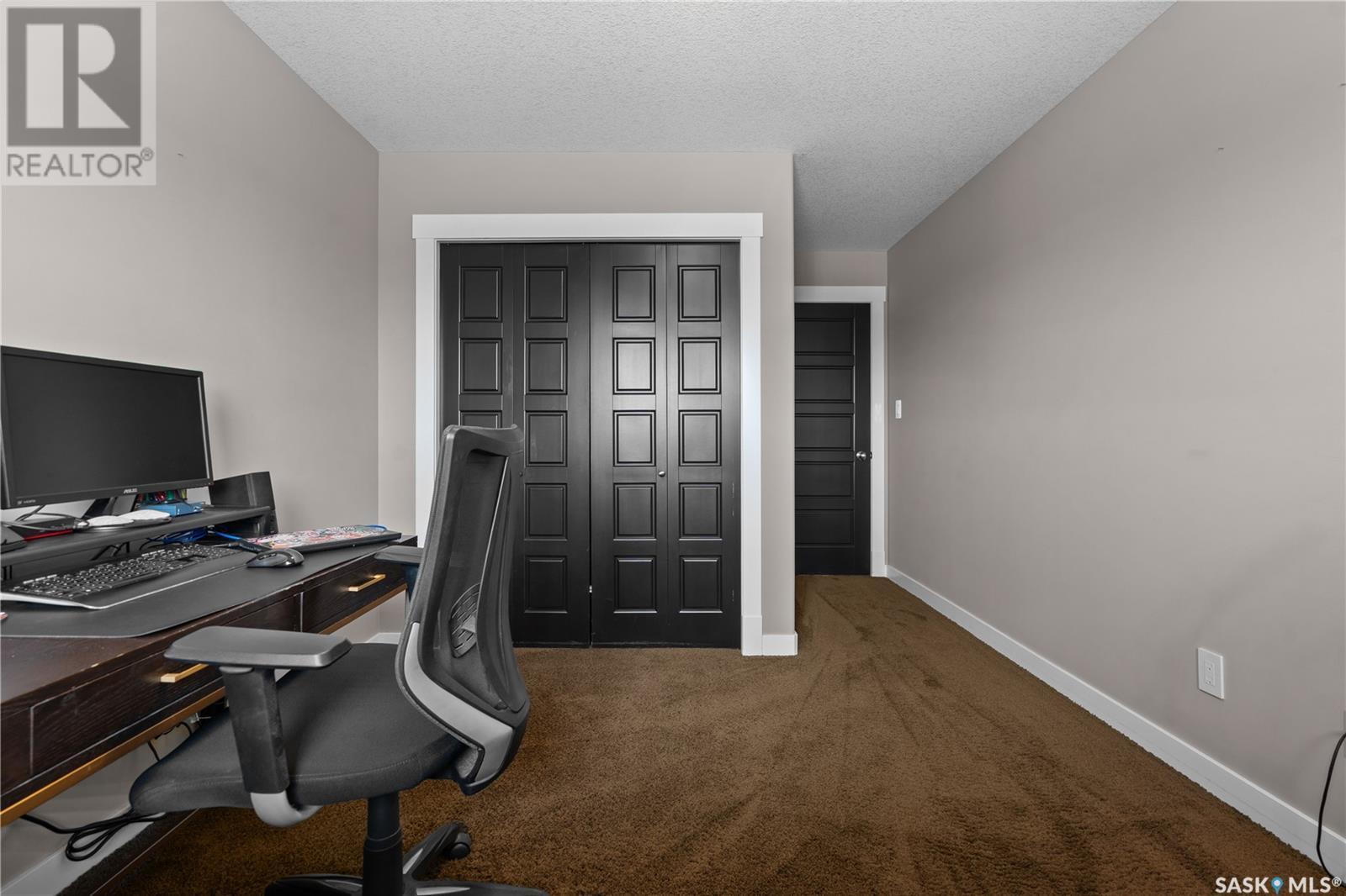 4818 Sandpiper Crescent E, Regina, SK - Indoor Photo Showing Office