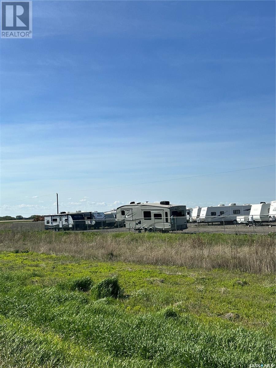 5 Acres On Corner Of Foxleigh Road And Hwy 6, Lumsden Rm No. 189, SK