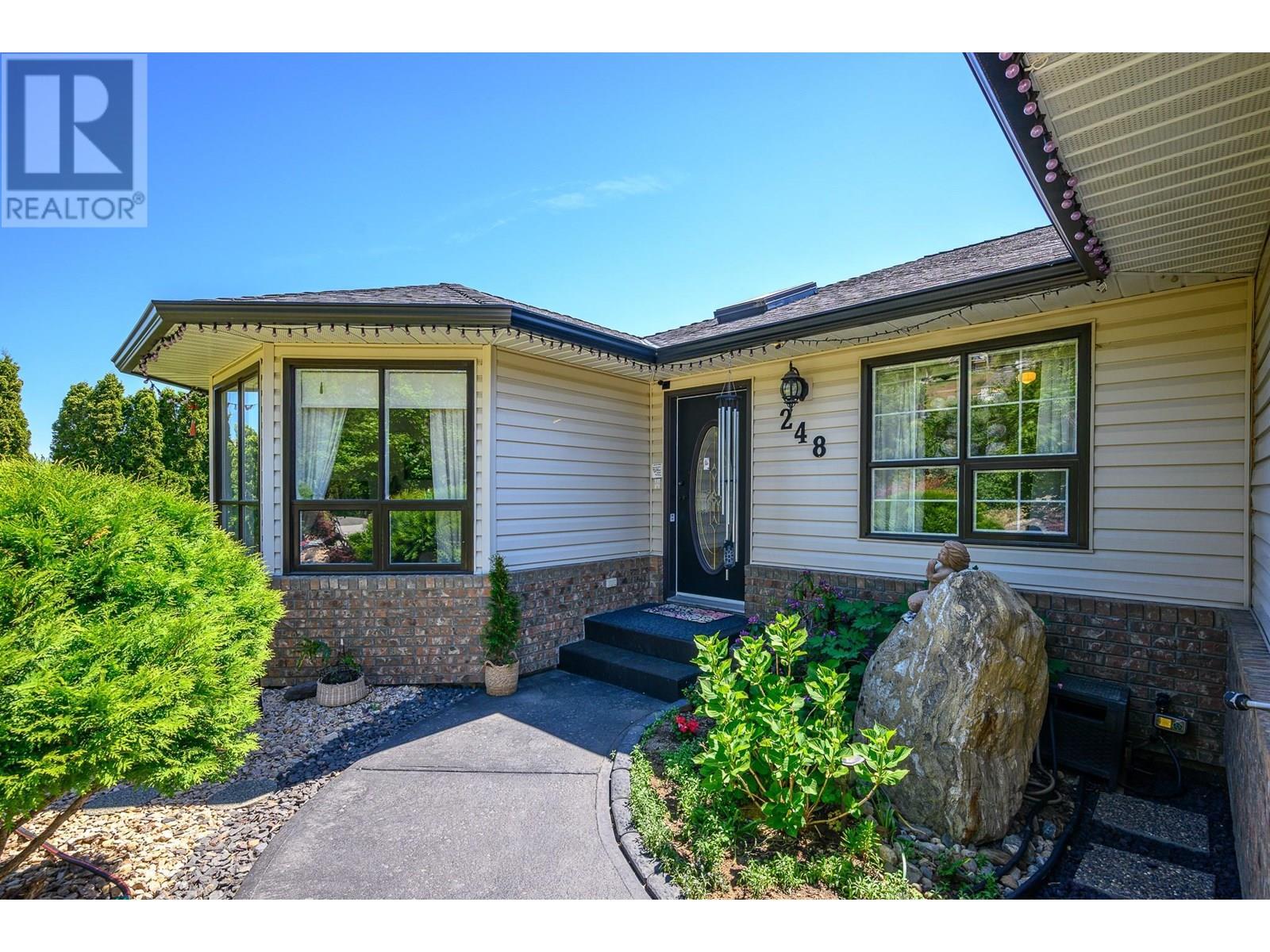 248 Scenic Drive, Coldstream, BC - Outdoor