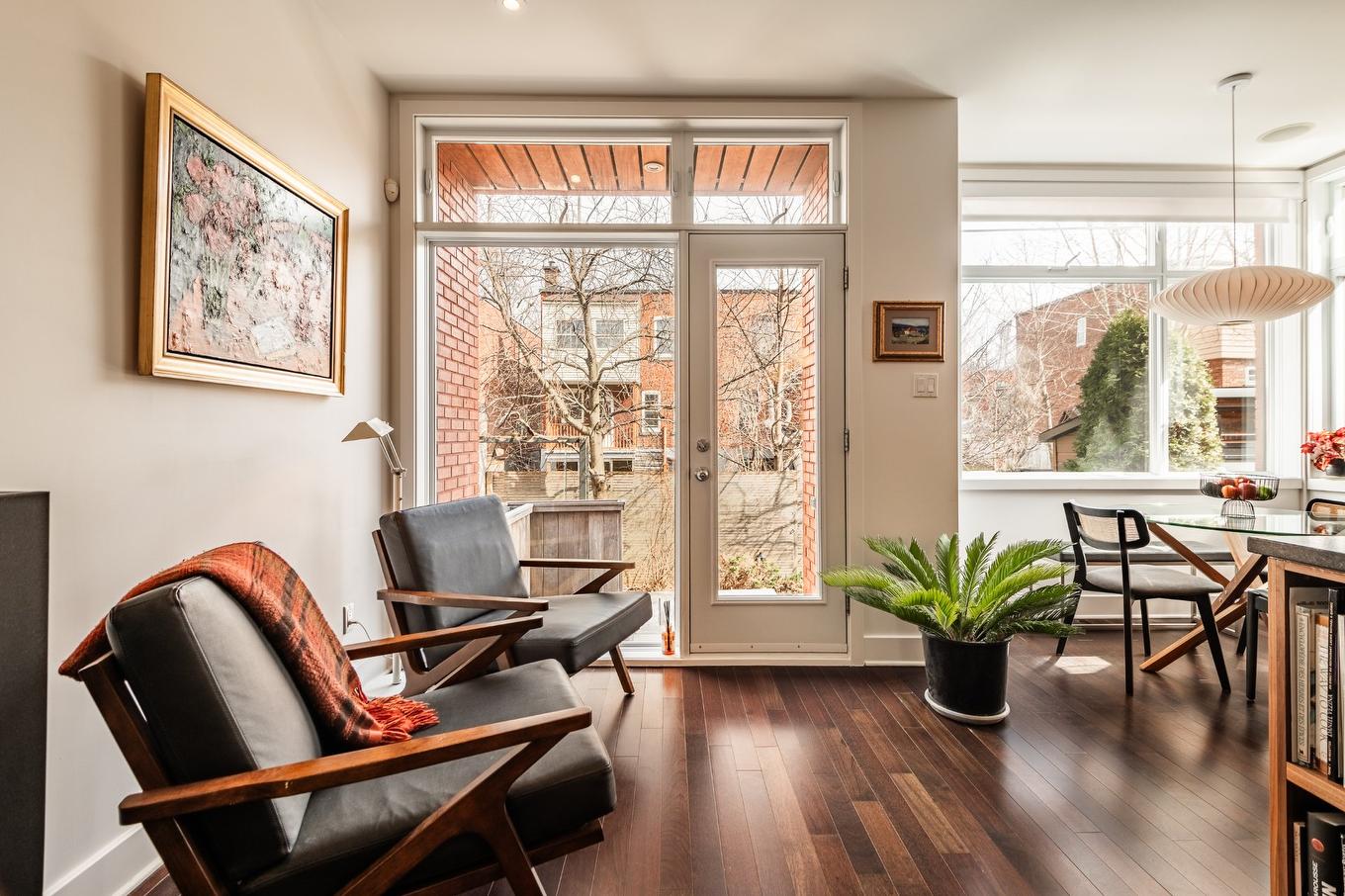 Coin-repas - 4103 Av. Beaconsfield, Montréal (Côte-Des-Neiges/Notre-Dame-De-Grâce), QC - Indoor