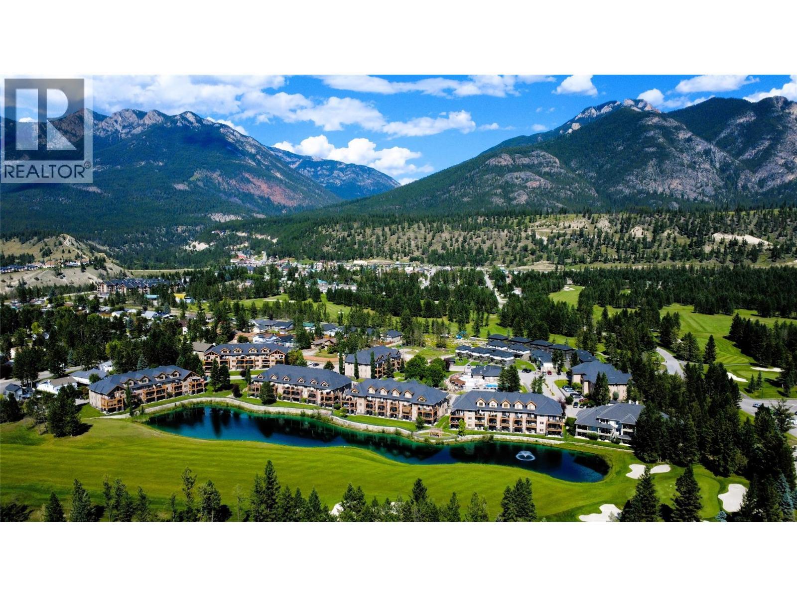800 Bighorn Boulevard Unit# 825 E, Radium Hot Springs, BC - Outdoor With View