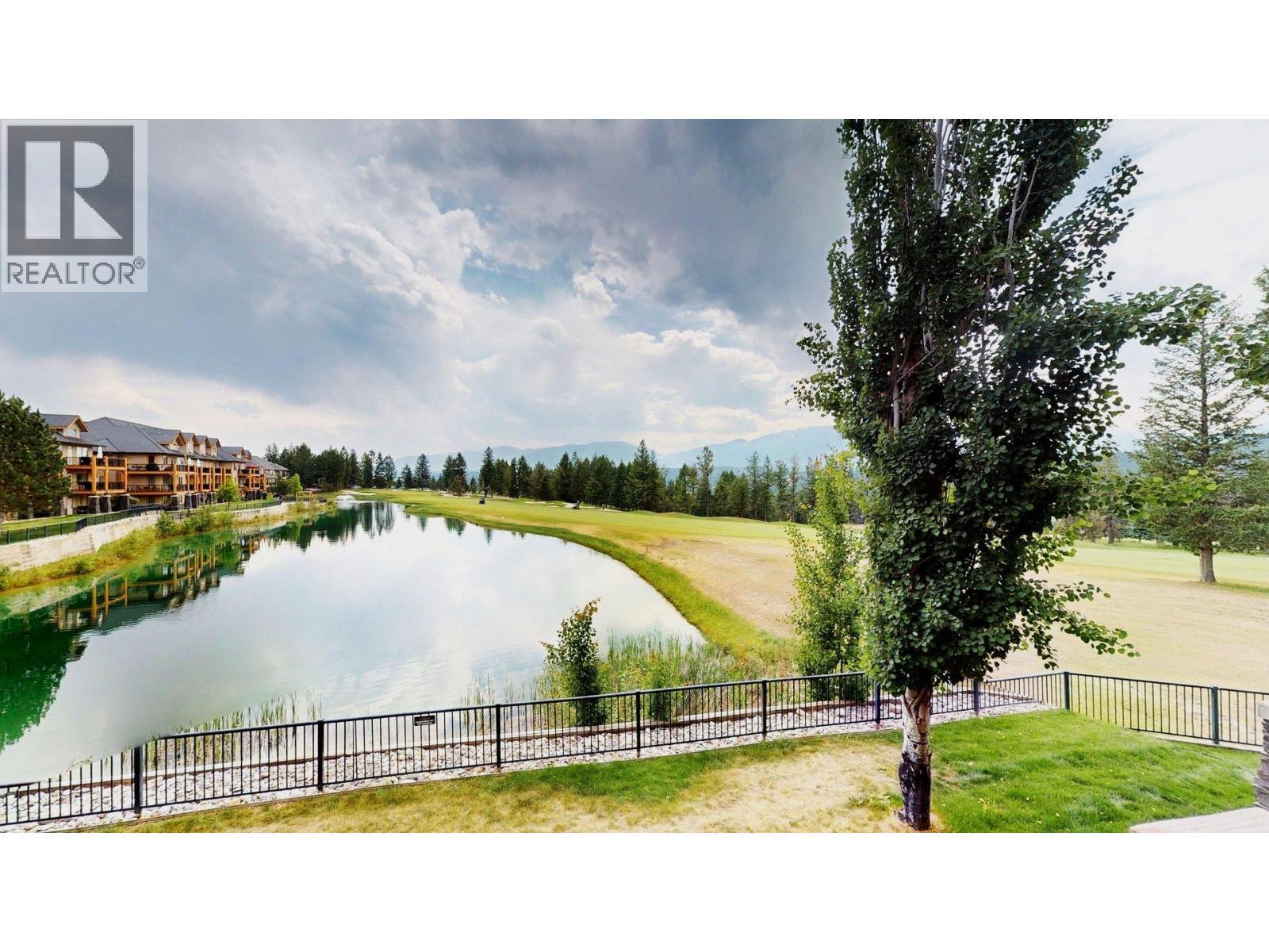 800 Bighorn Boulevard Unit# 825 E, Radium Hot Springs, BC - Outdoor With View