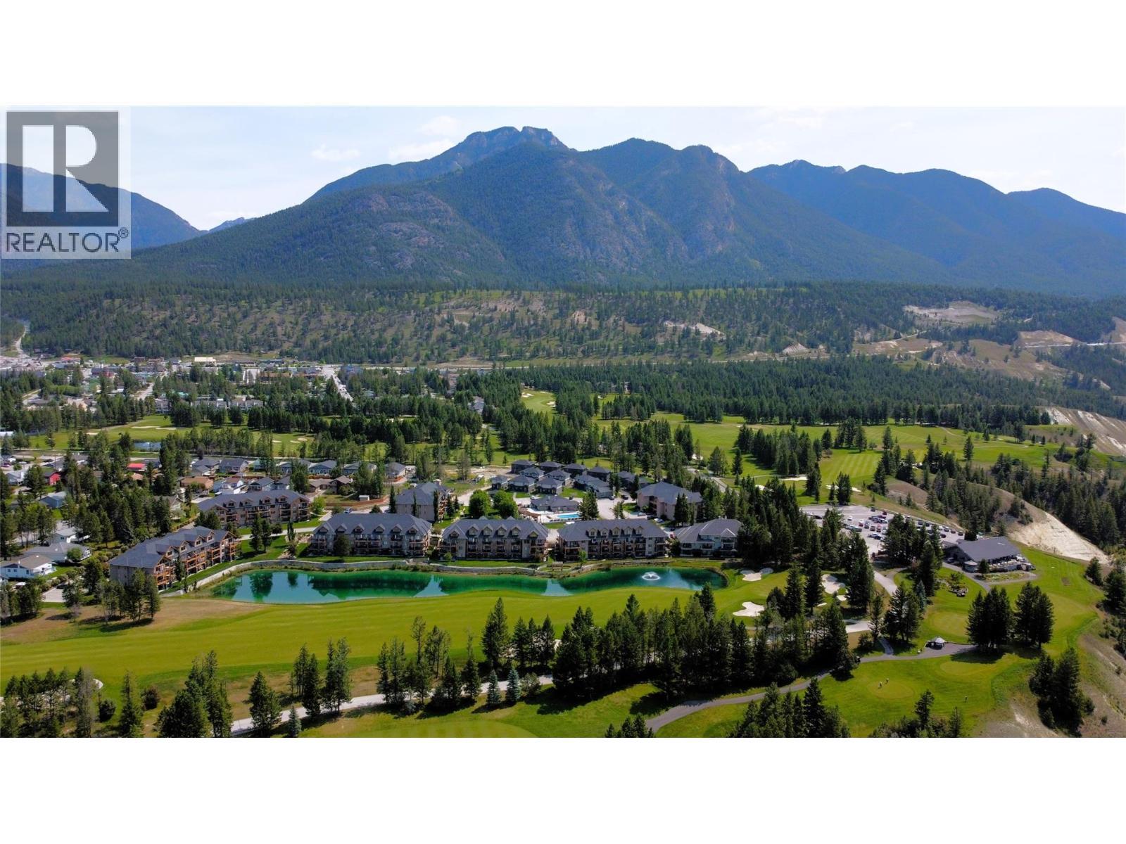800 Bighorn Boulevard Unit# 825 E, Radium Hot Springs, BC - Outdoor With View