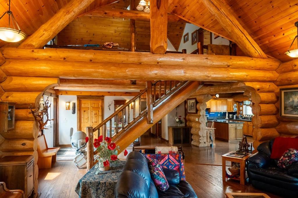 63 Lilypad Bay; I.R. 38A, Kenora, ON - Indoor