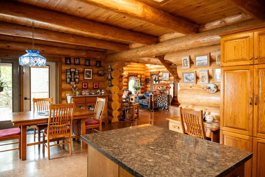 63 Lilypad Bay; I.R. 38A, Kenora, ON - Indoor Photo Showing Dining Room