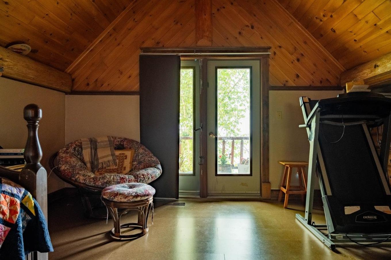 63 Lilypad Bay; I.R. 38A, Kenora, ON - Indoor