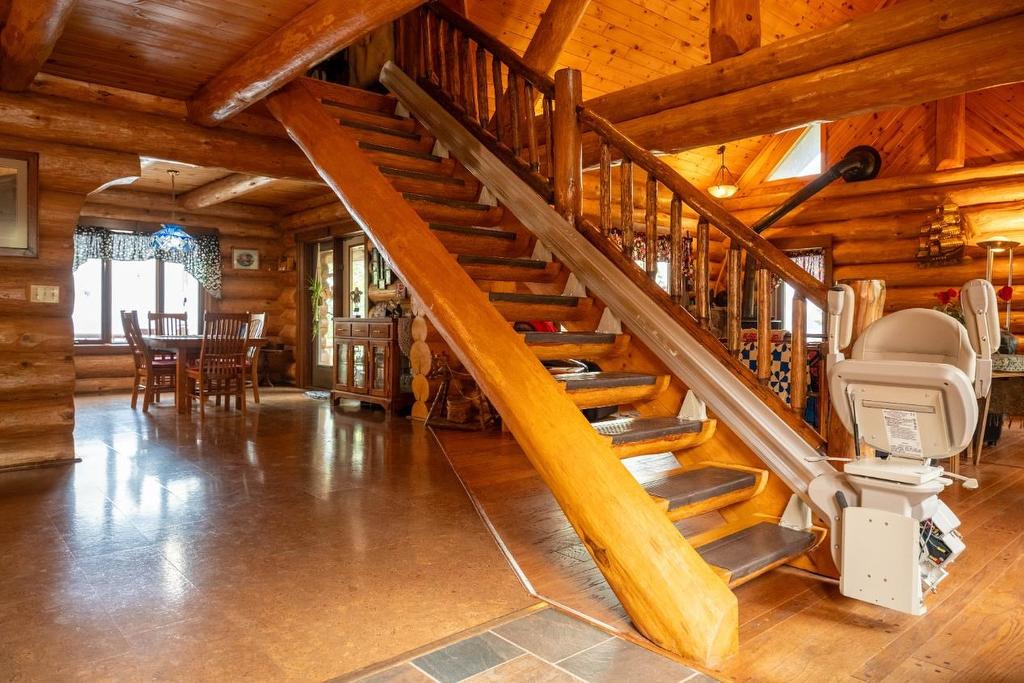 63 Lilypad Bay; I.R. 38A, Kenora, ON - Indoor Photo Showing Other Room