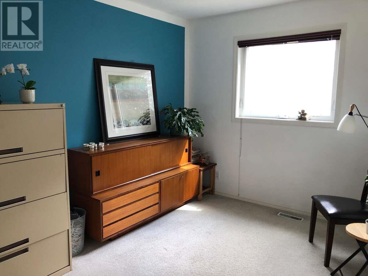 1510 Cedar Street, Golden, BC - Indoor