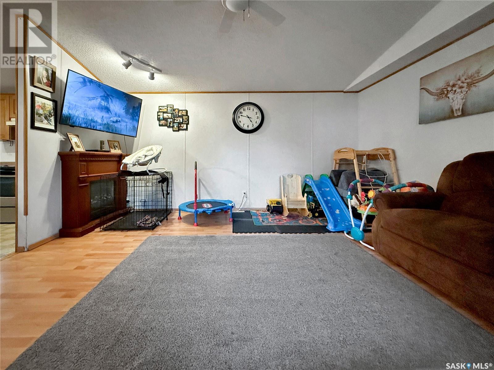 221 Turbantia Street, Esterhazy, SK