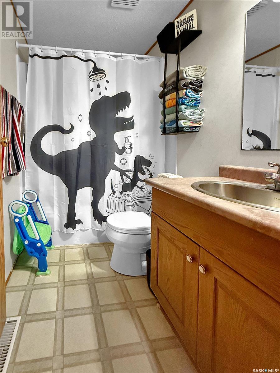 221 Turbantia Street, Esterhazy, SK