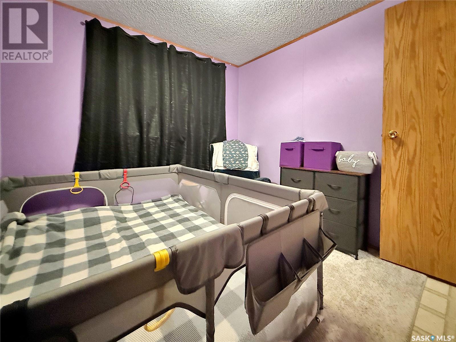 221 Turbantia Street, Esterhazy, SK