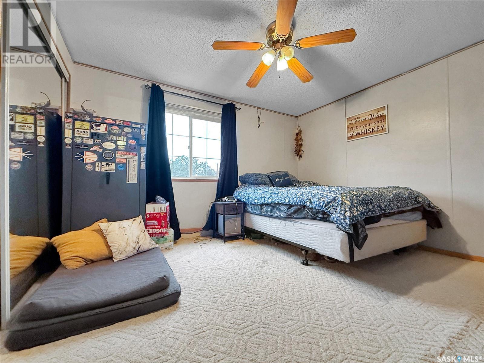 221 Turbantia Street, Esterhazy, SK