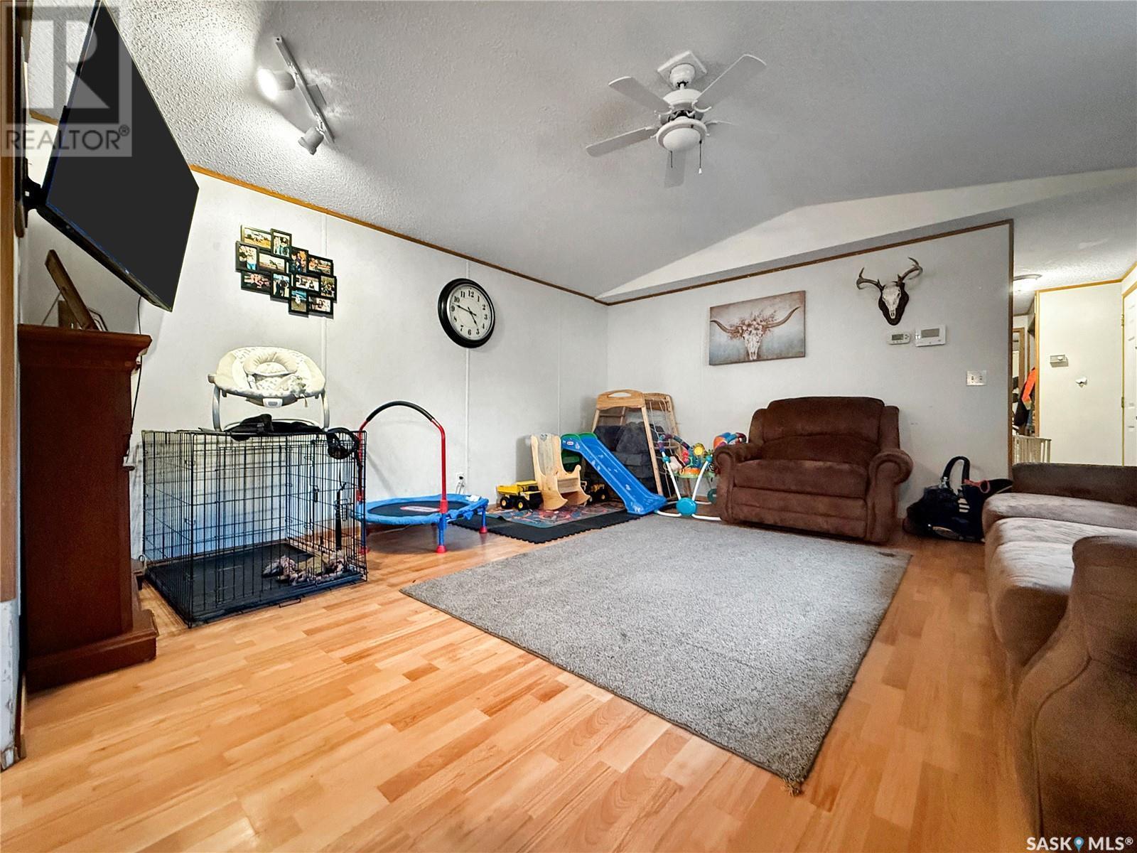 221 Turbantia Street, Esterhazy, SK