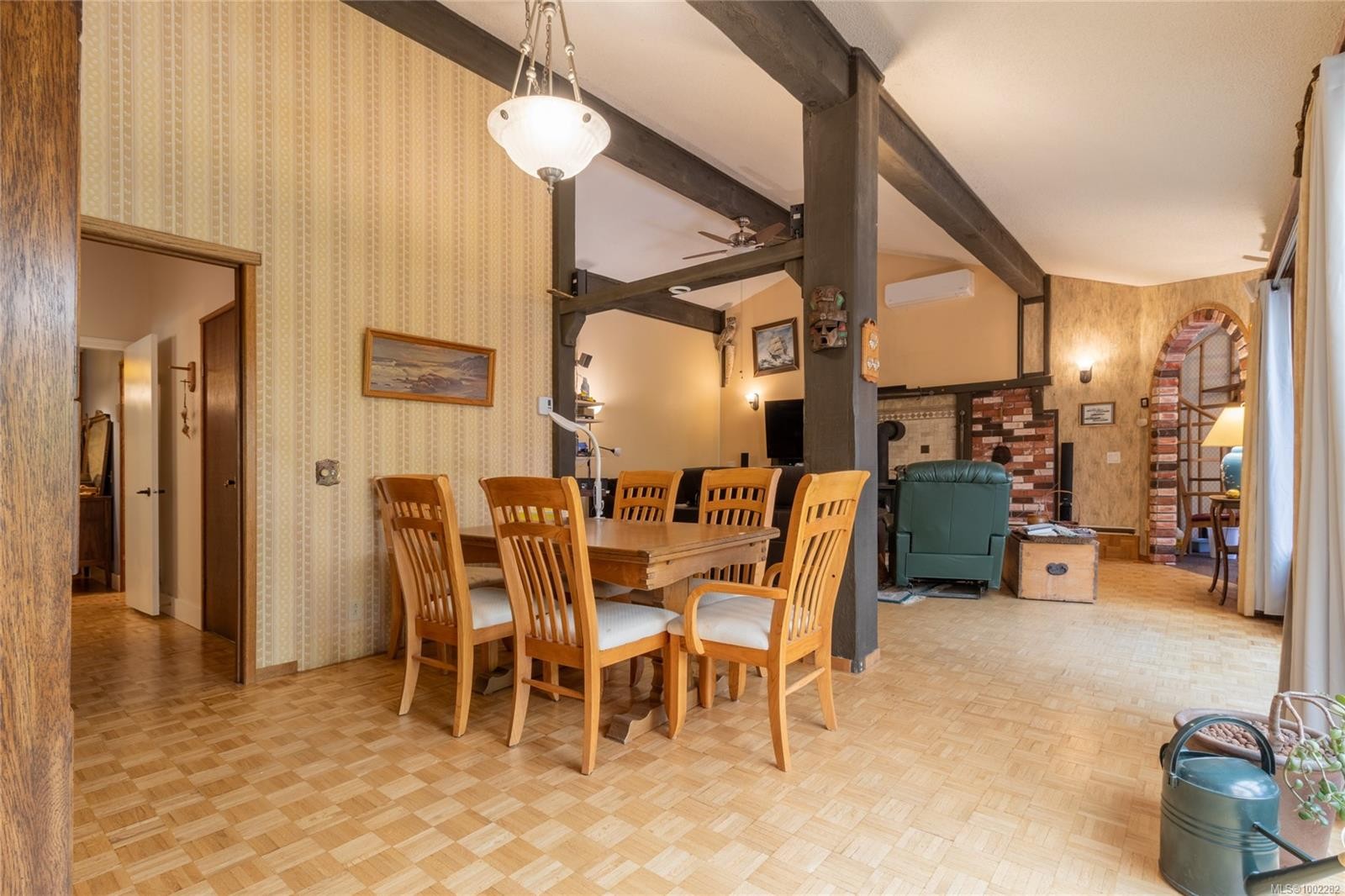 2610 Crowsnest Dr, Pender Island, BC