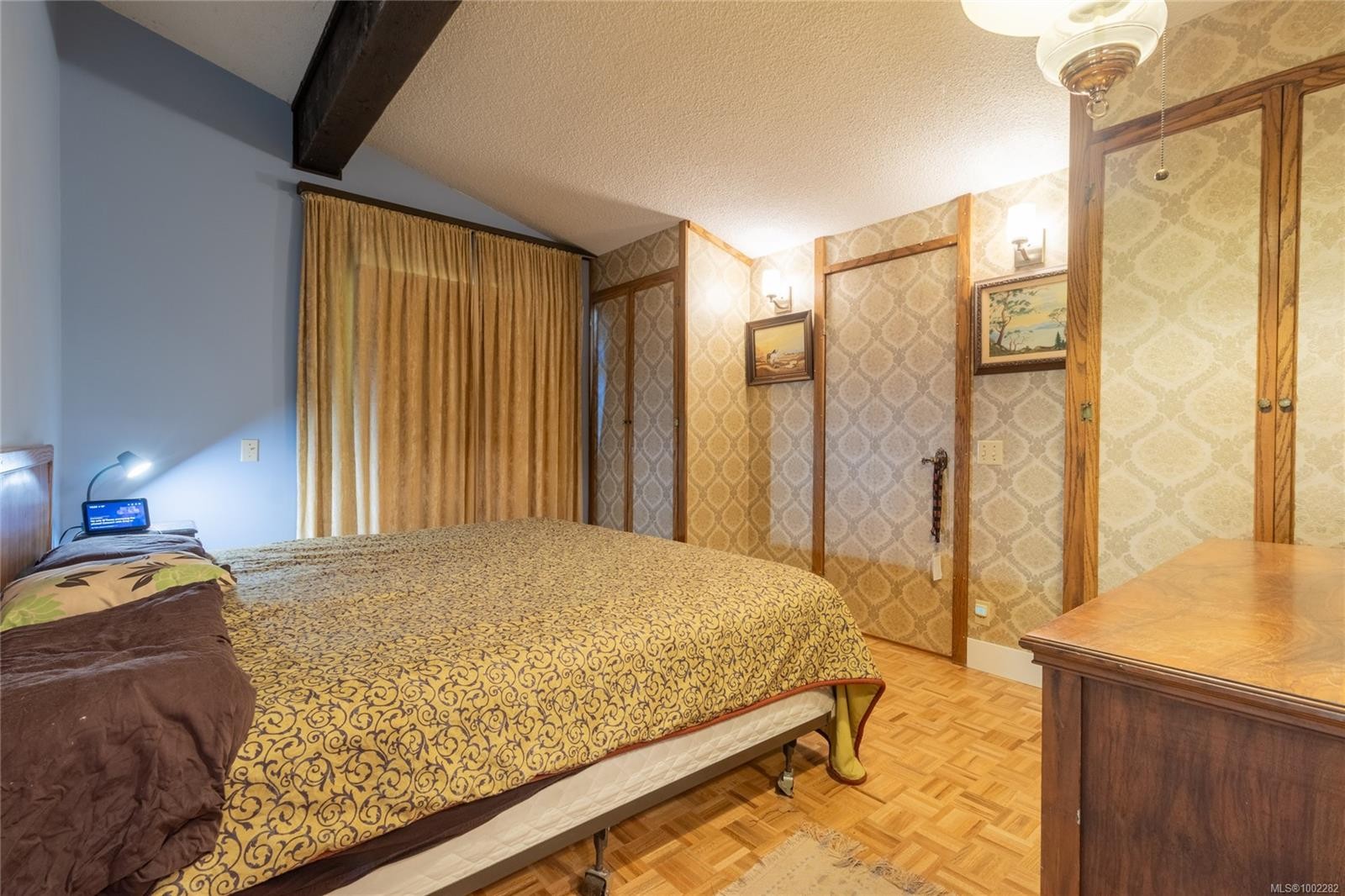 2610 Crowsnest Dr, Pender Island, BC