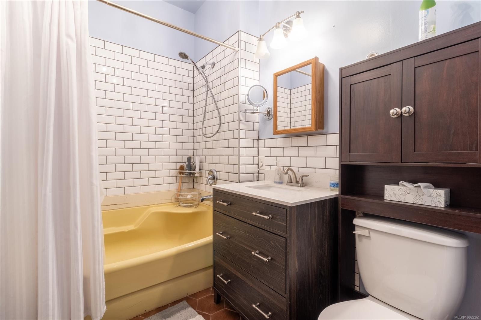 2610 Crowsnest Dr, Pender Island, BC