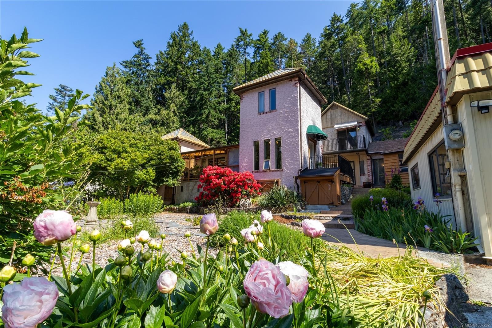 2610 Crowsnest Dr, Pender Island, BC